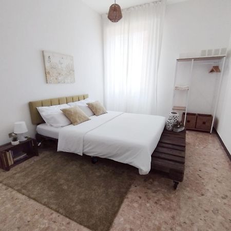 Casa Ida Apartment Песаро Екстериор снимка